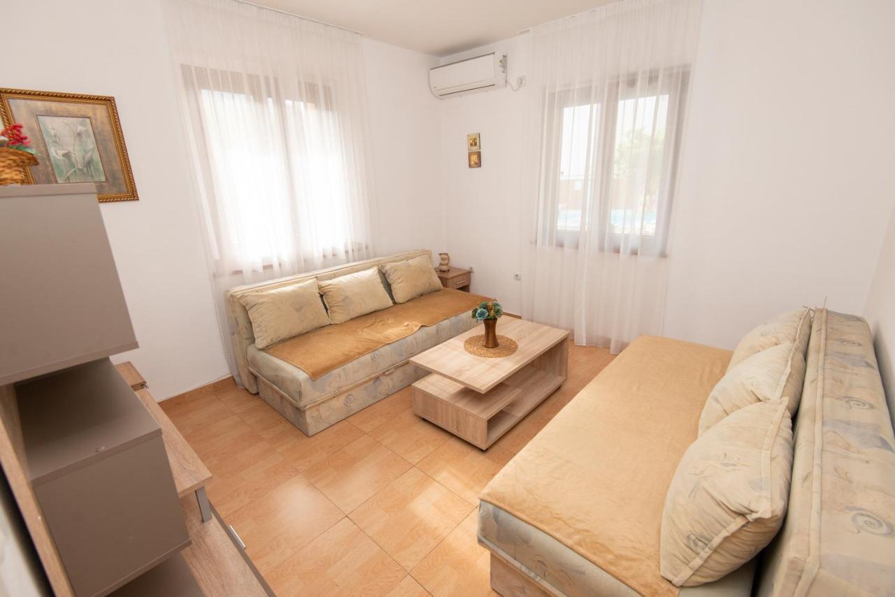 Apartments Kiki Cattaro Esterno foto